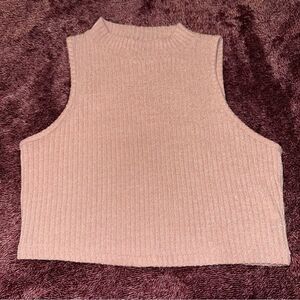 SHEIN Pink Cropped Sleeveless Top